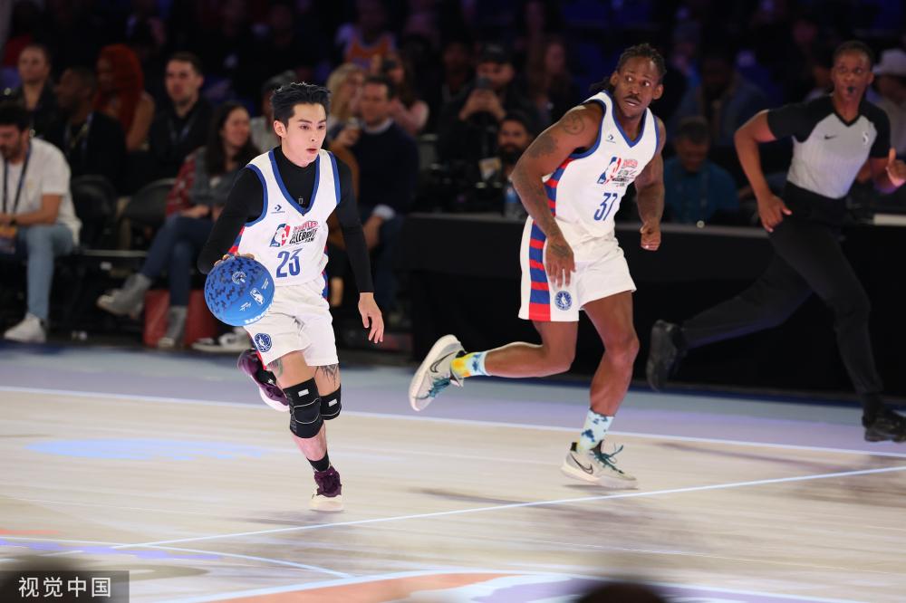 球队战术执 球队战术执