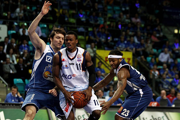 通造成了影 通造成了影